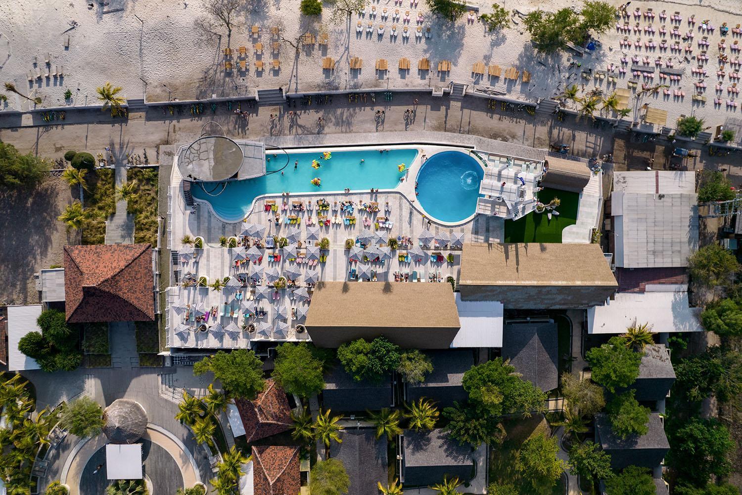 Frii Resort Гили Траванган Экстерьер фото