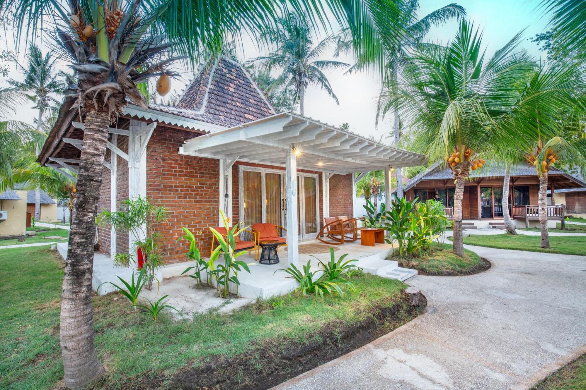 Frii Resort Гили Траванган Экстерьер фото