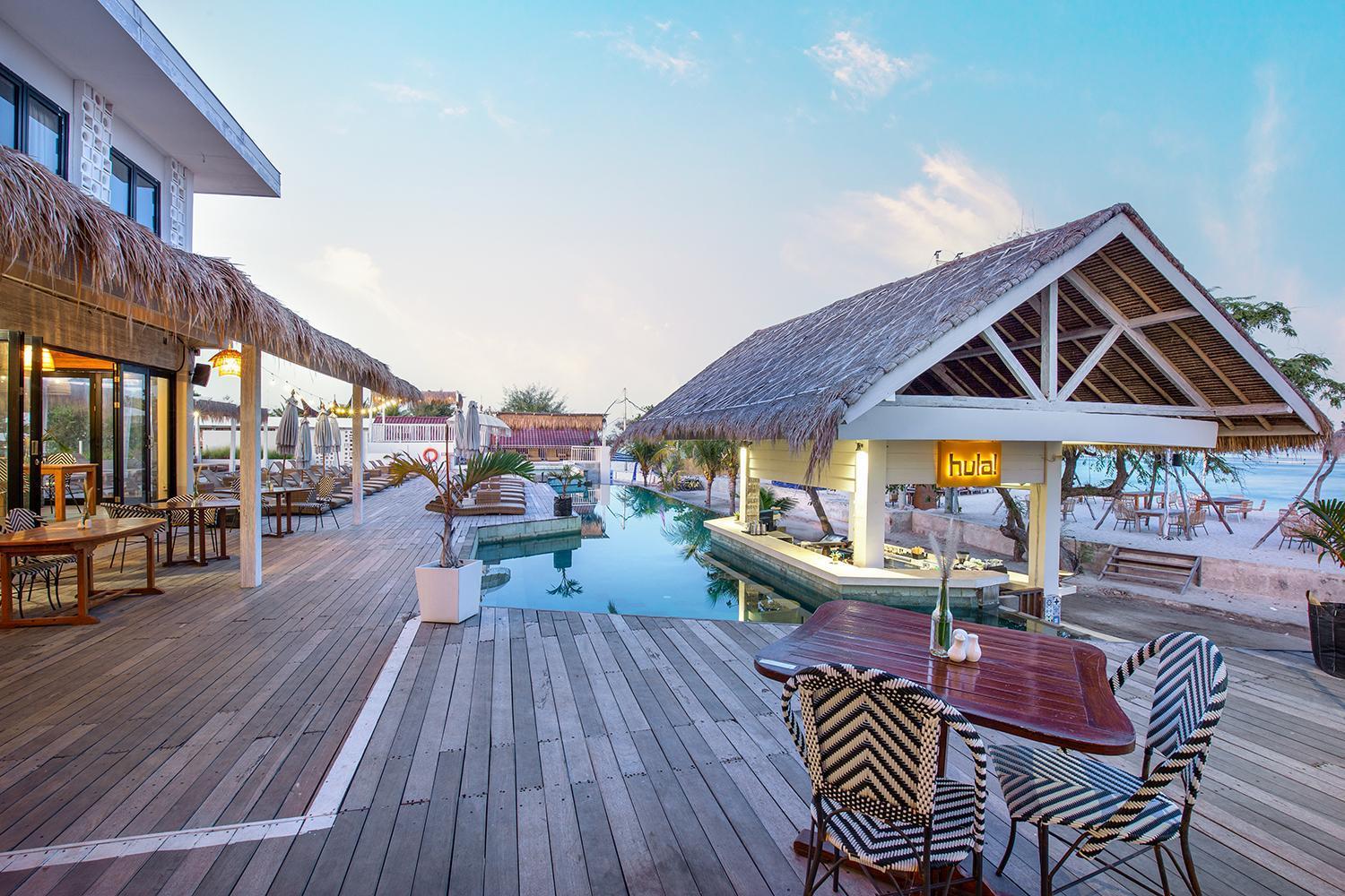 Frii Resort Гили Траванган Экстерьер фото